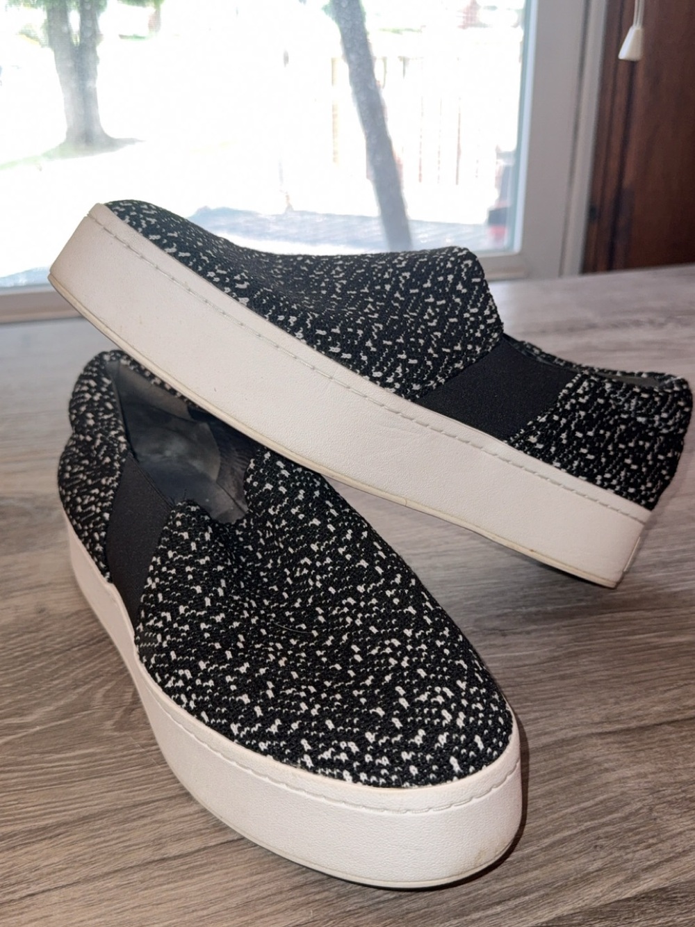 Vince Black & White Slip-On Knit Platform Sneakers